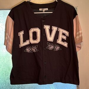Love & Lazy Days Women’s Gray and Light Pink LOVE Athletic Style Crop Top Size M